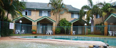 Aqua Villa Holiday Apartments - Australia Accommodation 0