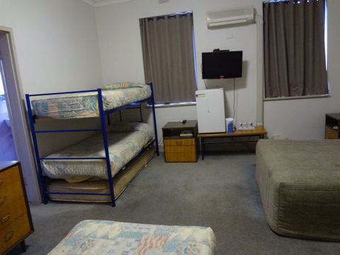 Amaroo Hotel - Australia Accommodation 3