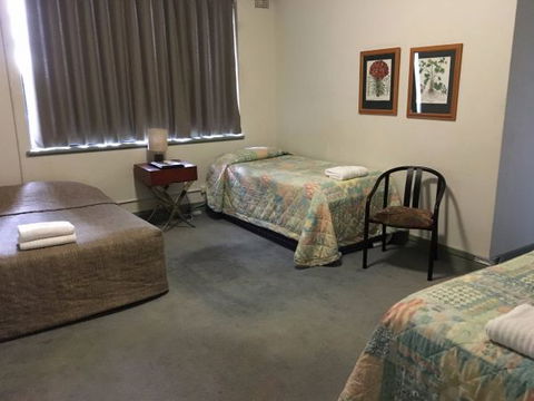 Amaroo Hotel - Australia Accommodation 4