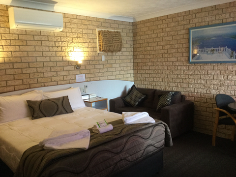 BEST WESTERN Kennedy Drive Motel - Australia Accommodation 15