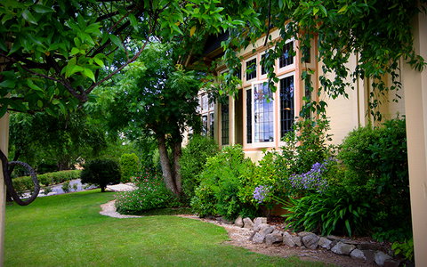 Cotswold Gardens Armidale - Australia Accommodation 0