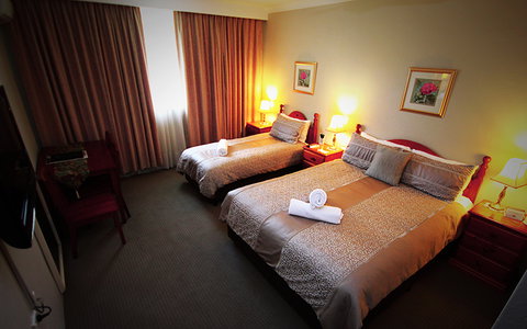 Cotswold Gardens Armidale - Australia Accommodation 8