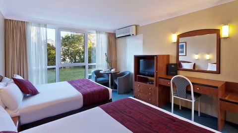 Best Western Alpine Motor Inn - Australia Accommodation 3