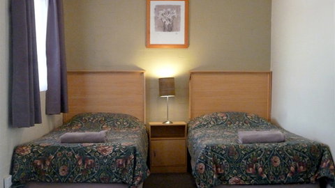 BEST WESTERN Balan Village Motel Nowra - Australia Accommodation 9