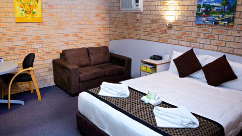 BEST WESTERN Kennedy Drive Motel - Australia Accommodation 6