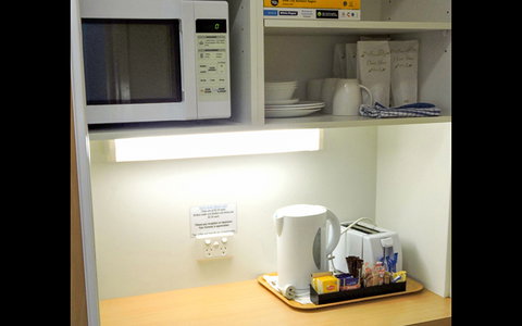 BEST WESTERN Airport 85 Motel - Australia Accommodation 11