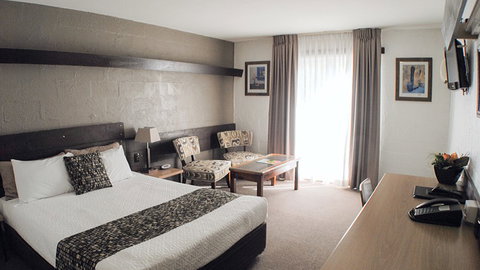 BEST WESTERN Airport Hacienda Motel - Australia Accommodation 1