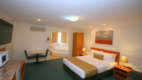 BEST WESTERN Tuscany On Tor Motor Inn - Australia Accommodation 1