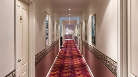 BEST WESTERN Ensenada Motor Inn - Australia Accommodation 3