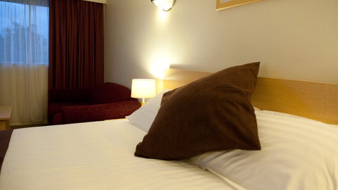 BEST WESTERN Balmoral Motor Inn - Australia Accommodation 1