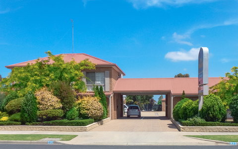 BEST WESTERN Colonial Motor Inn - Australia Accommodation 3