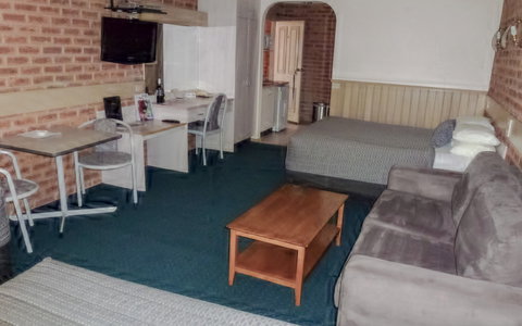 BEST WESTERN Colonial Motor Inn - Australia Accommodation 5