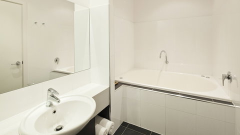 Best Western Plus Ballarat Suites - Australia Accommodation 0