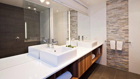 Best Western Plus Ballarat Suites - Australia Accommodation 9