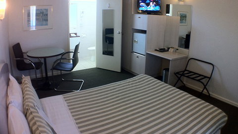BEST WESTERN Alexander Motor Inn And Apartments - Australia Accommodation 0