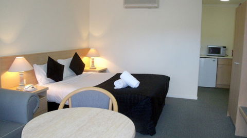BEST WESTERN Sandown Heritage Motel - Australia Accommodation 1
