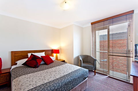 BEST WESTERN Tudor Motor Inn - Australia Accommodation 9