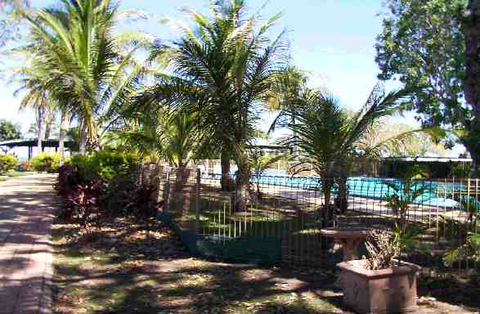 Mandorah Beach Hotel - Australia Accommodation 2