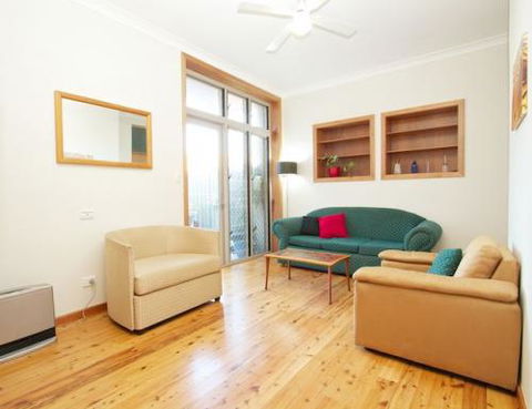Newcastle Student Accomodation - Australia Accommodation 2