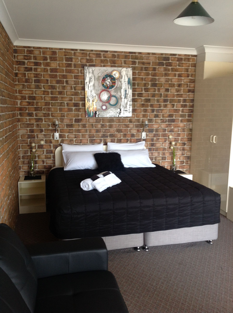 Richmond Motor Inn - Australia Accommodation 3