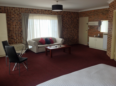 Richmond Motor Inn - Australia Accommodation 12