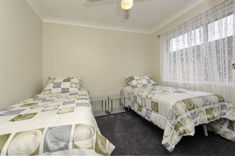 Shoal Bay Inn - Australia Accommodation 5