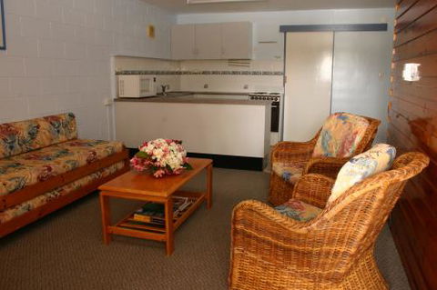 Sky View Units - Australia Accommodation 2