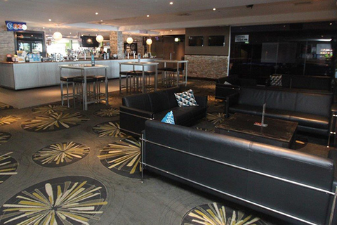 The Beachcomber Hotel - Australia Accommodation 2