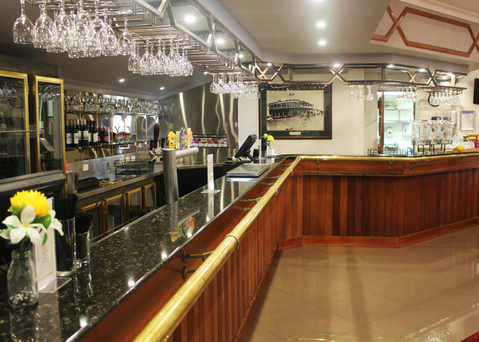 The Grand Hotel - Australia Accommodation 4