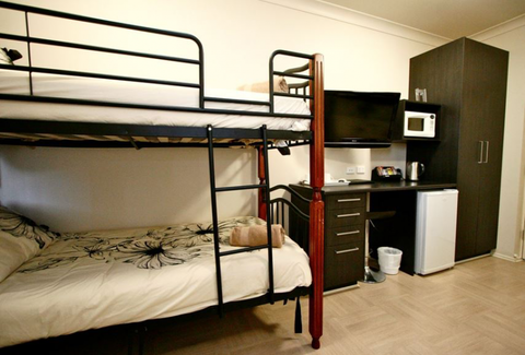Station Hotel - Australia Accommodation 7