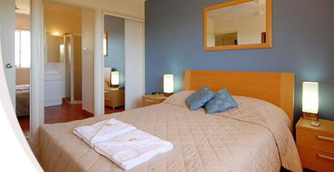 Reefside Villas - Australia Accommodation 15