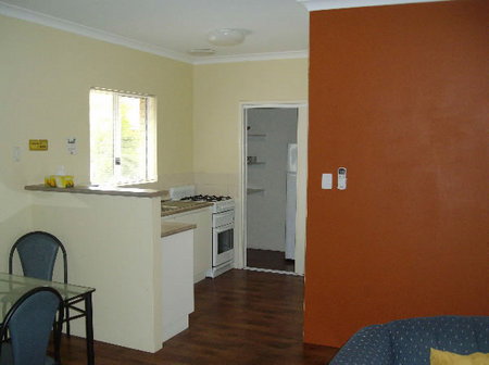 Gale Street Motel And Villas - Australia Accommodation 2