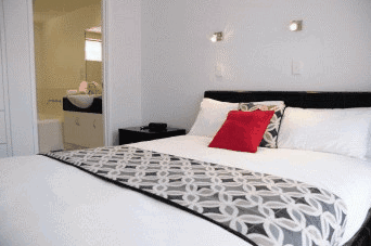 Pelicans Holiday Village - Australia Accommodation 4