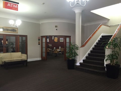 Port Macquarie Hotel - Australia Accommodation 6