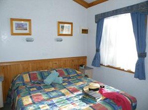 Lake Hamilton Motor Village And Caravan Park - Australia Accommodation 0
