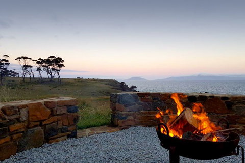 Hamptons On The Bay - Australia Accommodation 6