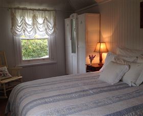 Cascade Cottage - Australia Accommodation 2