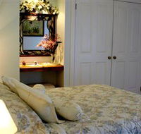 Addlestone House Bed  Breakfast - Australia Accommodation