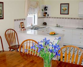 Addlestone House Bed & Breakfast - Australia Accommodation 3
