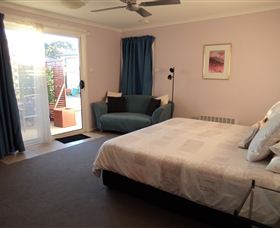 Freycinet Waters - Australia Accommodation 3