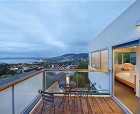 Library House - Australia Accommodation 0