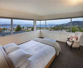 Library House - Australia Accommodation 2