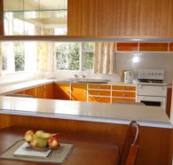 Arundel Cottage - Australia Accommodation