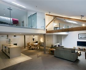 Sullivans Cove Apartments - IXL Apartments - Australia Accommodation 3