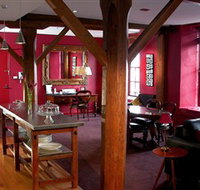 Sullivans Cove Apartments - Admiral's Suite - Australia Accommodation