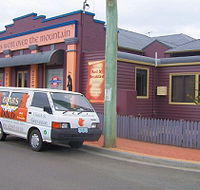 Bears Went Over the Mountain - Australia Accommodation