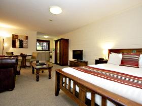Grosvenor Court Apartments - Australia Accommodation 1