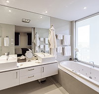Lansdowne Apartments - The - Australia Accommodation