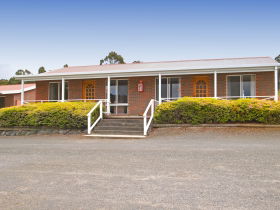 Kermandie Lodge - Australia Accommodation 1