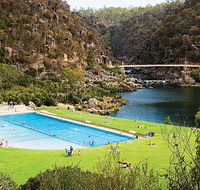 Charlton Lodge - Australia Accommodation